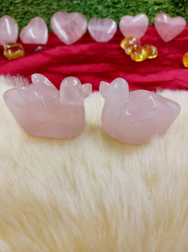 Mandarian ducks in rose quartz - Image 2