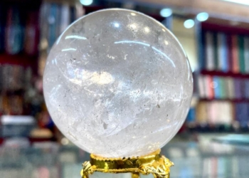 Clear Quartz Sphere with Rainbows 381 grams